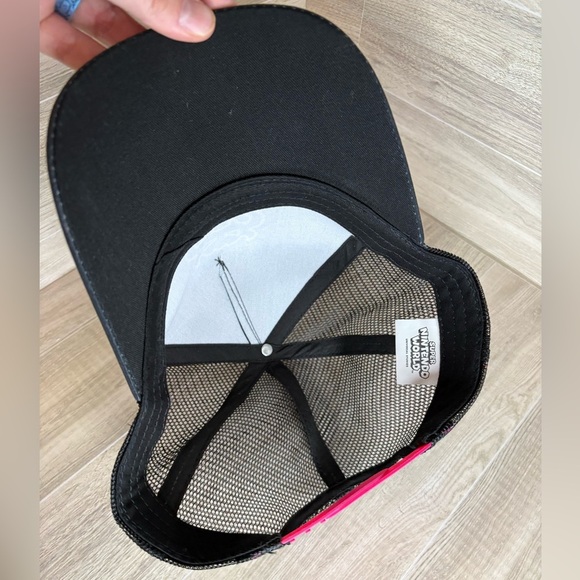 Super Nintendo World Hat Bowser Universal Studios Black Pink Rare - Picture 4 of 9